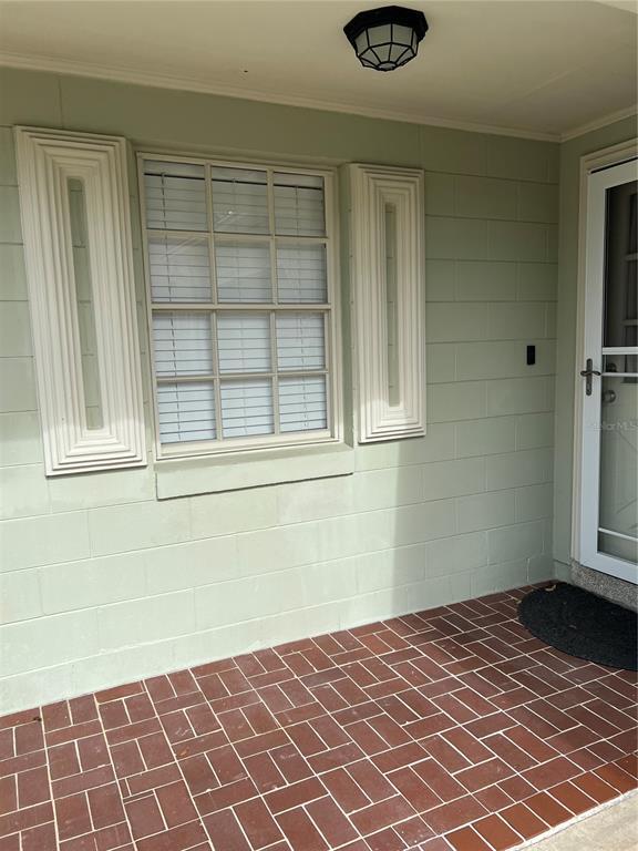 Building Photo - 7803 Woodlynne Ave