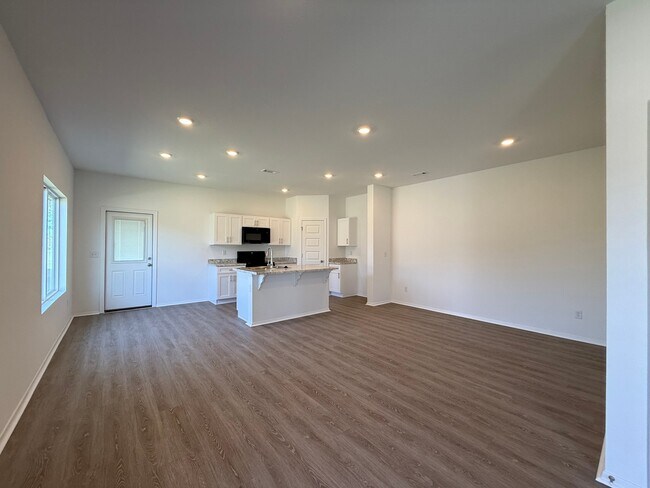 Foto del edificio - 6810 SW Dignity Ave