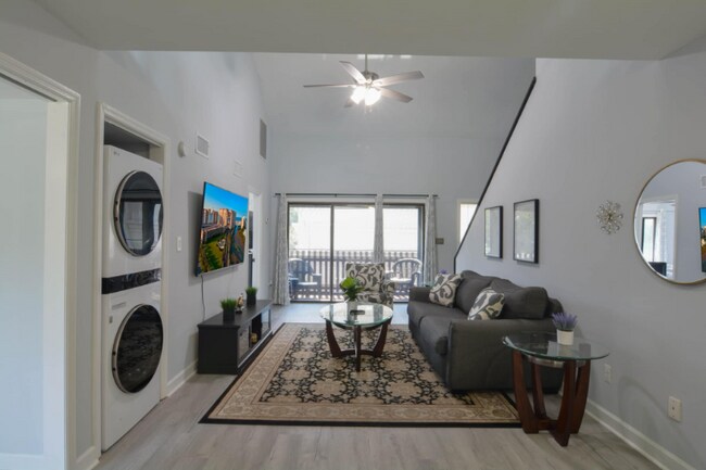 Foto del edificio - 515 37th Ave N