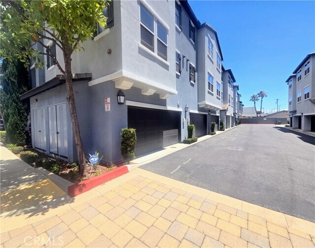 Foto del edificio - 3003 E Pacific Coast Hwy