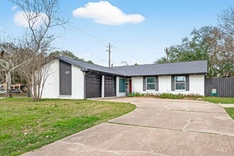 Building Photo - 9670 Judalon Ln