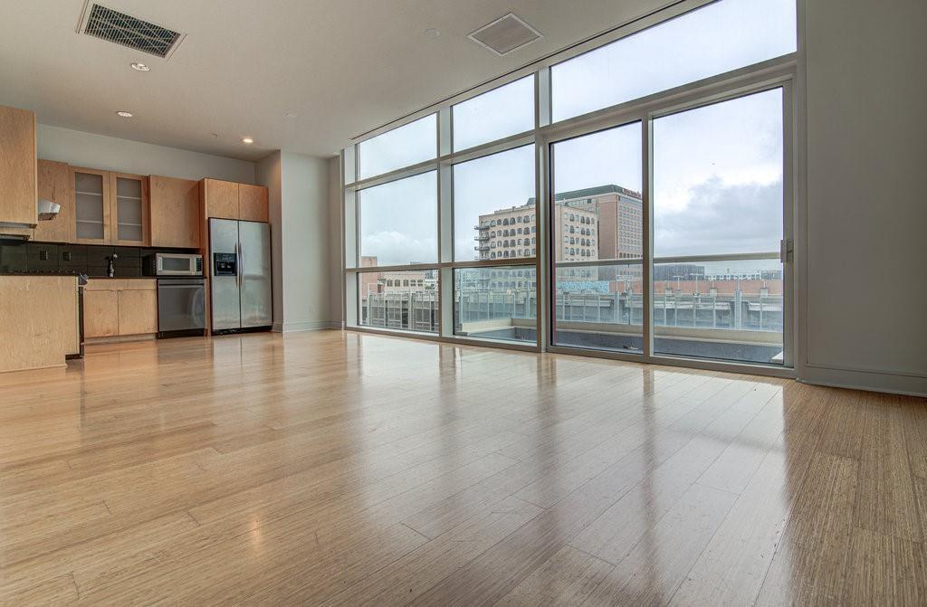 Foto principal - 555 E 5th St.