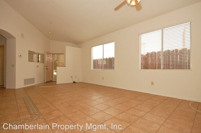 Building Photo - 3 br, 2 bath House - 611 Paseo Rio