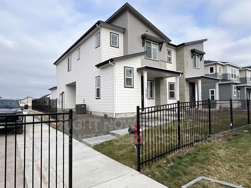 Primary Photo - 12760 W Norterra Ln
