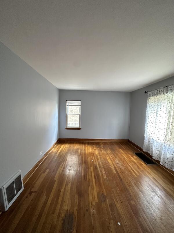 Foto del edificio - 18116 Wildwood Ave