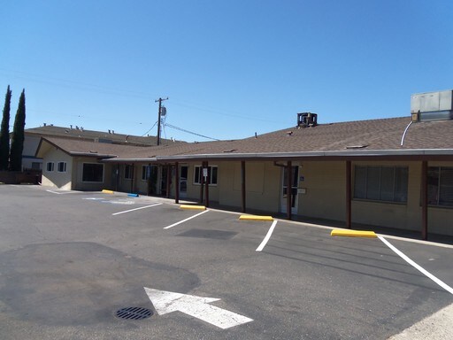 Foto principal - 846 W Lodi Ave