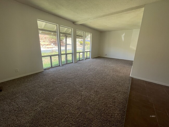 Building Photo - 328 Vermillion Cir
