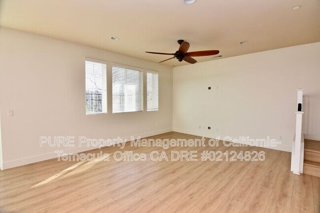 Building Photo - 27784 Avenida Avila
