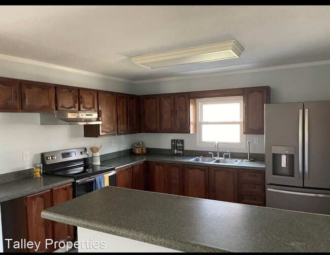 Building Photo - 2 br, 2 bath House - 303 1/2 E Ingle Street
