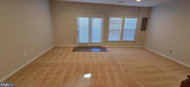 Building Photo - 41836 Diabase Square