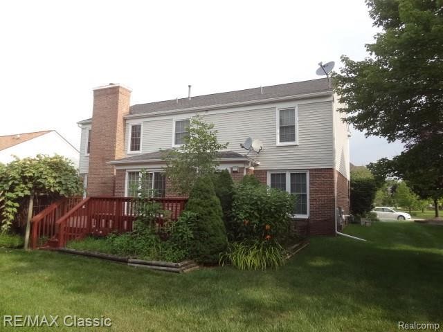 Building Photo - 45275 Thornhill Rd