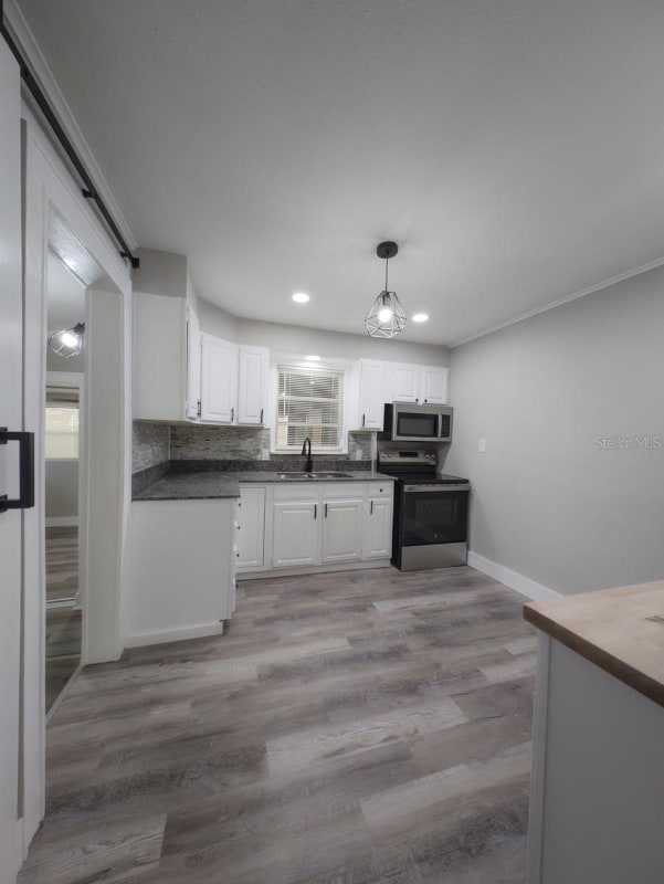 Foto del edificio - 1579 S Washington Ave