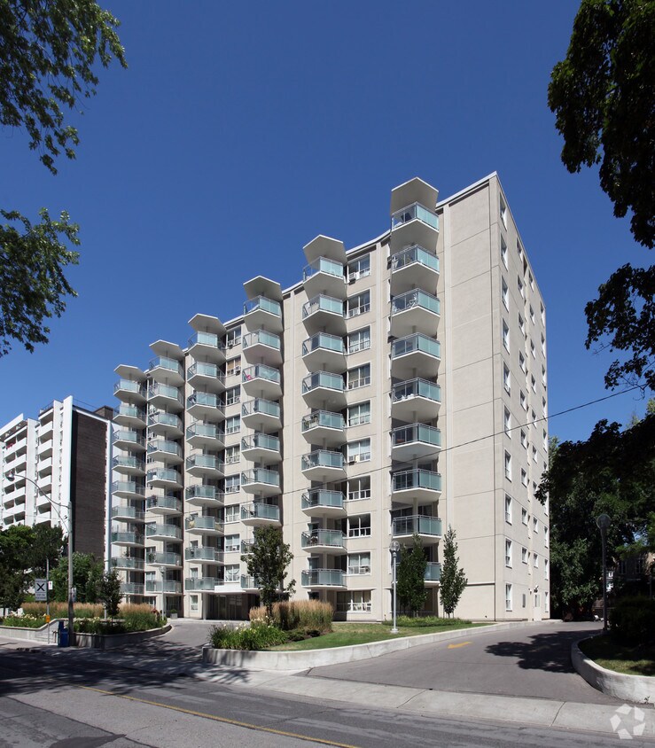 40 Delisle Ave, Toronto, ON M4V 1S5 40 Delisle Ave Toronto, ON