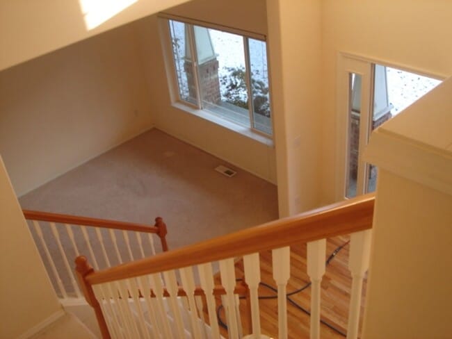 Foto del edificio - Woodinville Duvall Road. 4 bed. +den. 2.5 ...