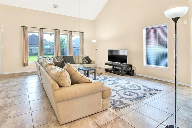 Building Photo - 25431 Hall Meadow Ln