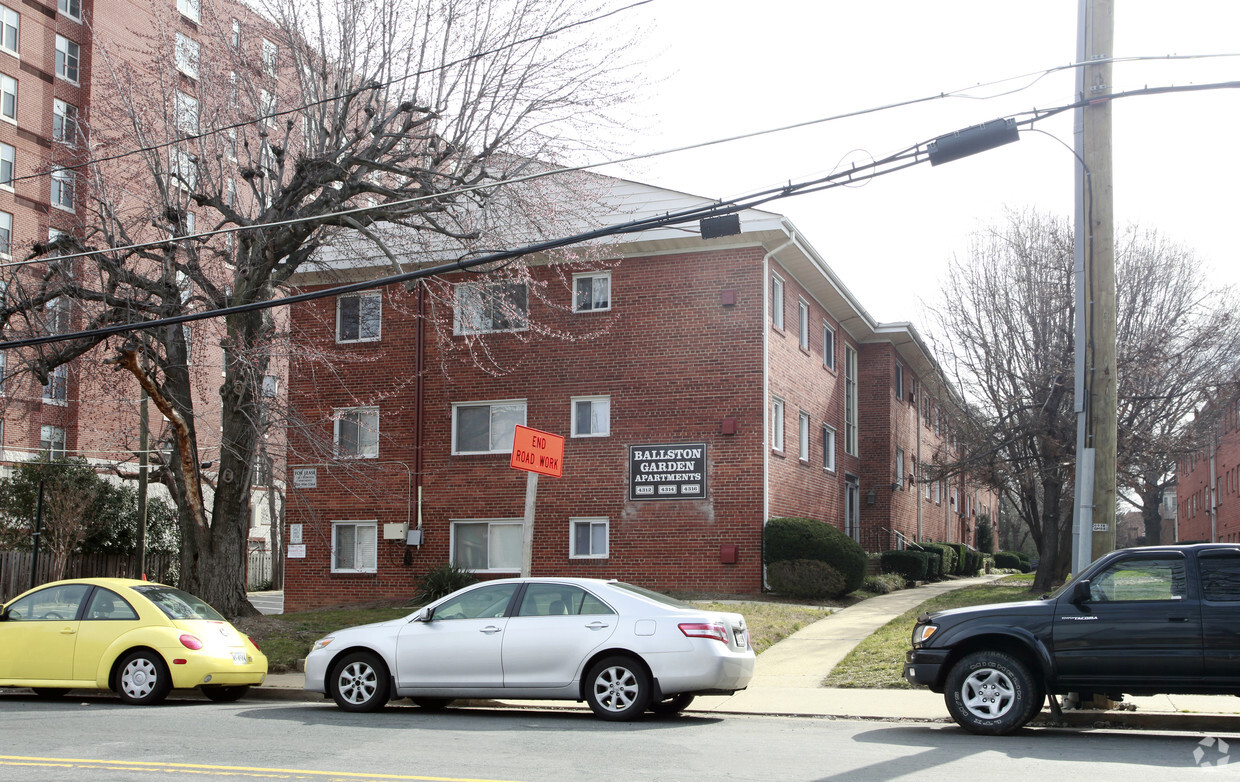 Primary Photo - Ballston Garden Apartments