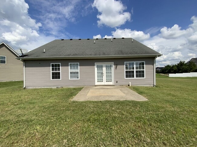 Building Photo - Great rental home near MTSU!
