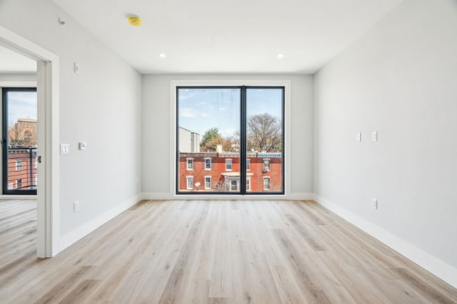 Photo - 3748 Lancaster Ave Apartment