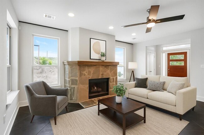 Foto del edificio - 10624 Lake Park Dr