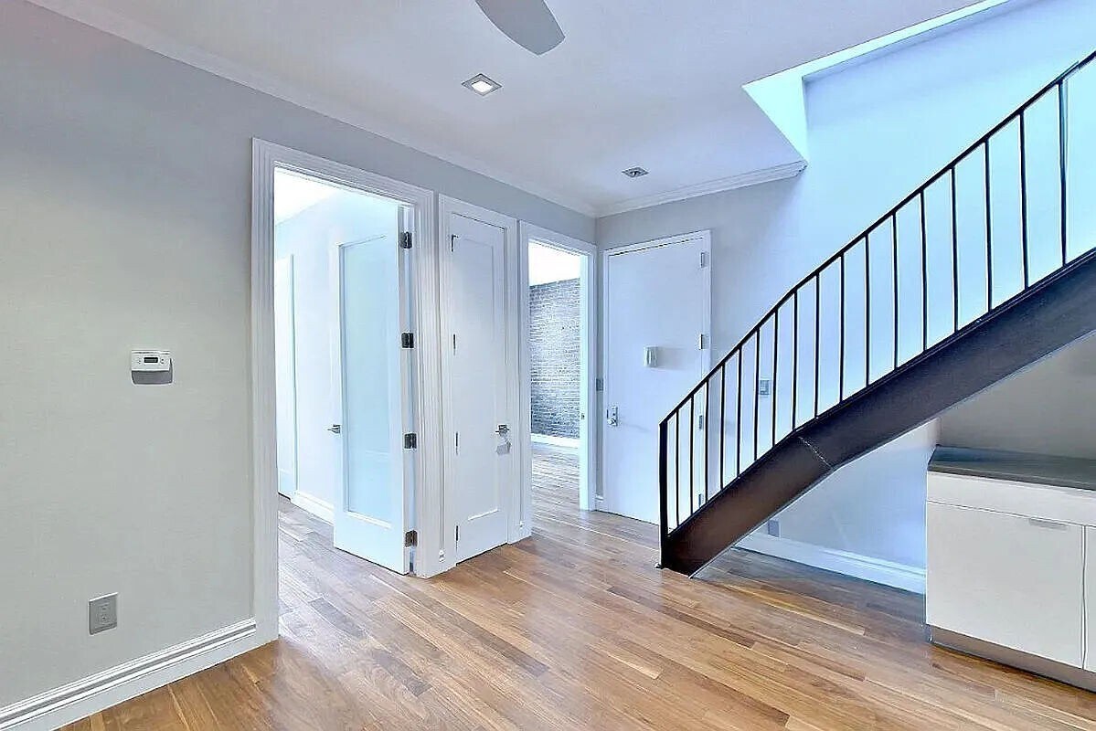 Foto principal - 941 Second Avenue