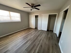 Building Photo - 2512-2512 26th St