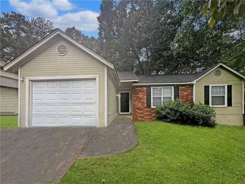 Primary Photo - 10305 Wisteria Ln