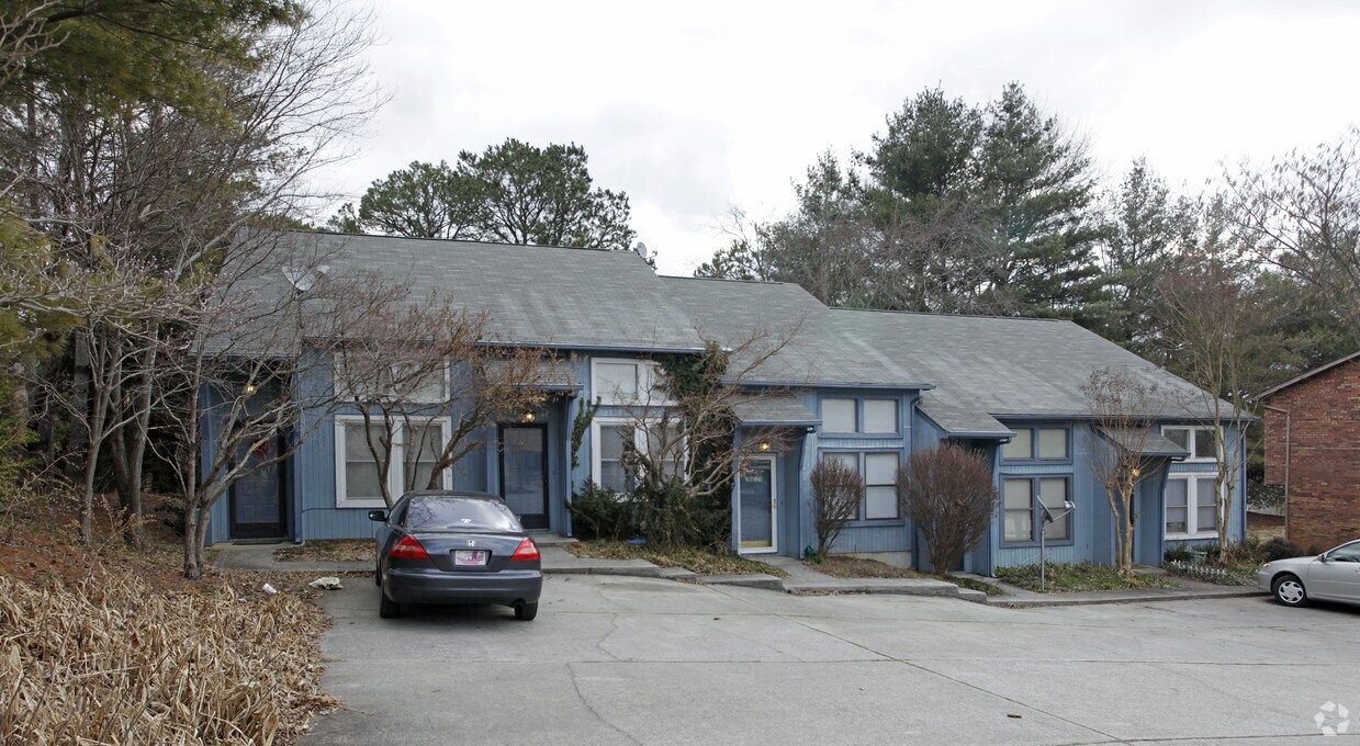 Building Photo - 2015 Belle Terra Rd