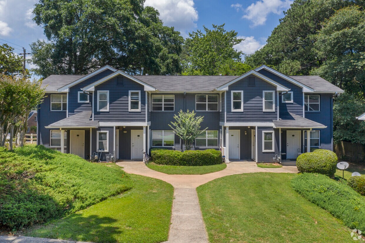 743 Howell Mill Apartments Atlanta, GA