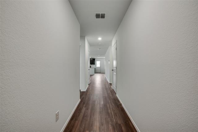 Foto del edificio - 8445 Fawn Creek Dr