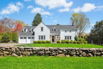 Building Photo - 151 Westover Rd
