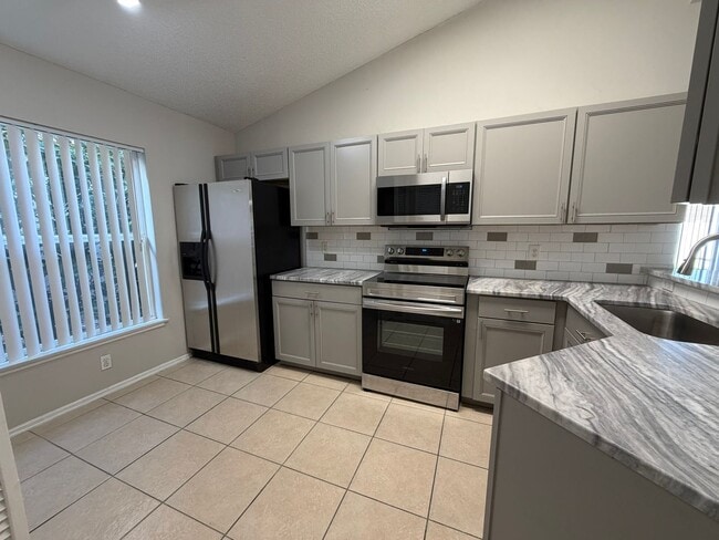 Photo - 3 Bed 2 Bath Home in BVL for Rent