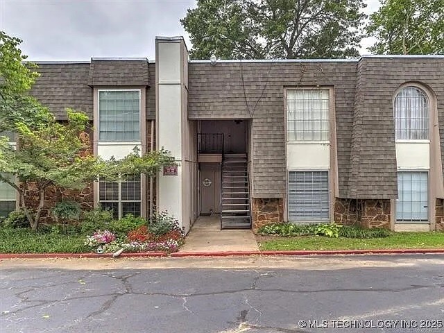 Foto principal - 4442 E 68th St