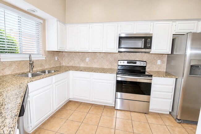 Foto del edificio - 5916 Woodway Place Ct