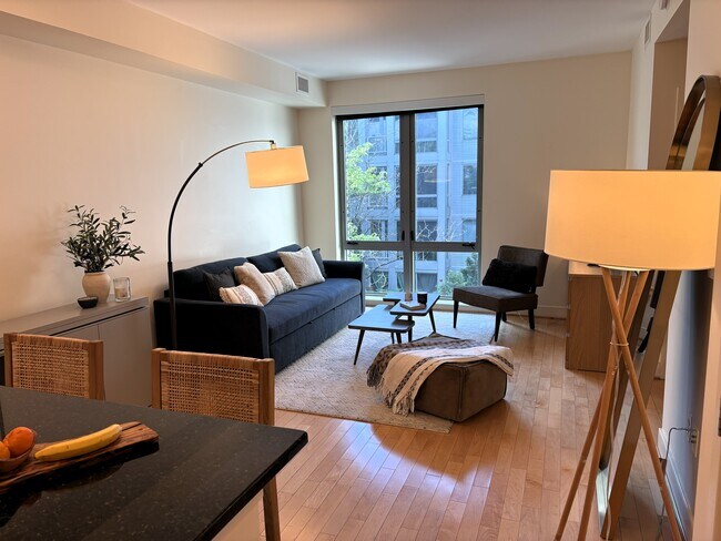 Foto del edificio - 4101 Albemarle St NW