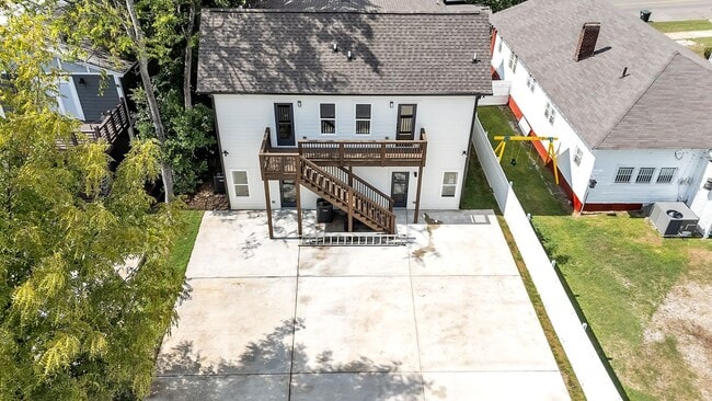 Building Photo - 4115 4th Ave S