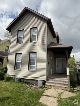 Building Photo - 88 Cambria St