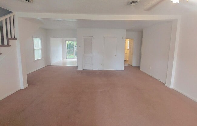 Building Photo - 431 Seaboard Ave