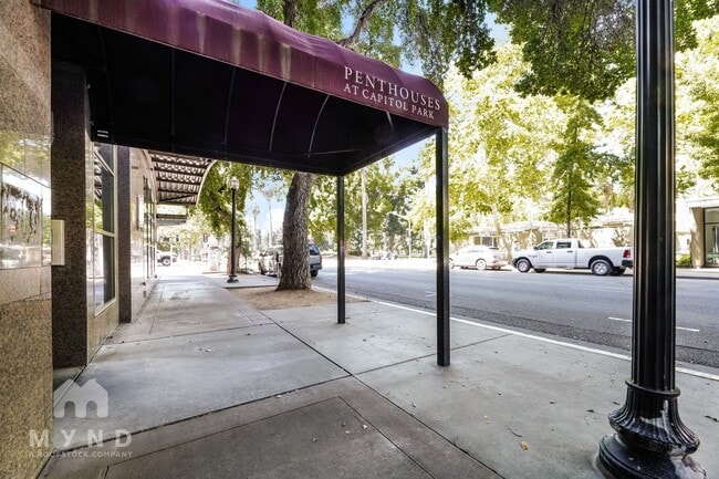 Building Photo - 1127 15th St