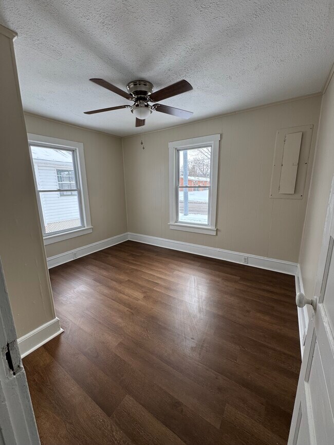 Foto del edificio - 207 W Mill St