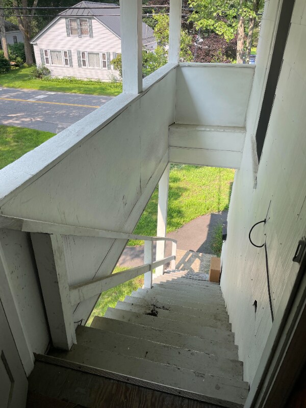 Building Photo - 13 Stanwood St