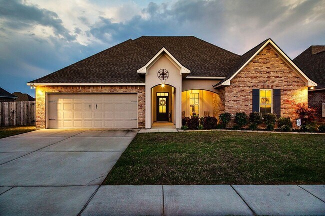 Foto del edificio - 324 Camelback Dr