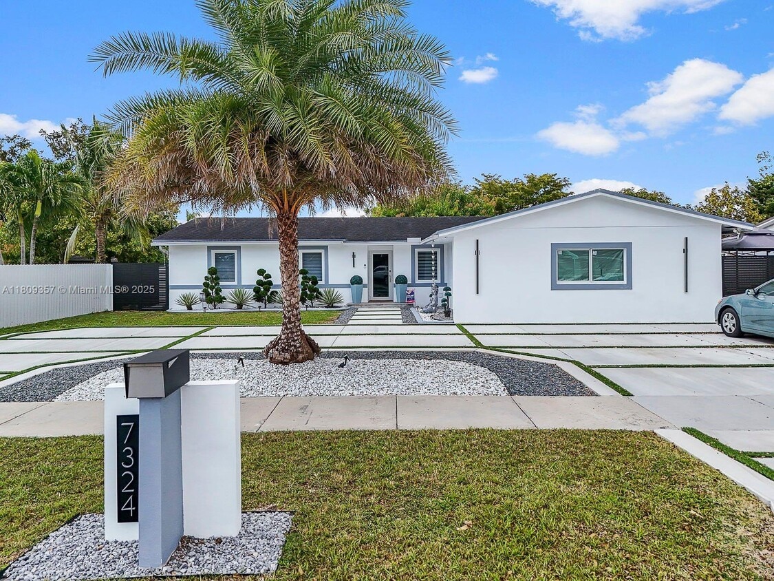 Primary Photo - 7324 SW 134th Ct