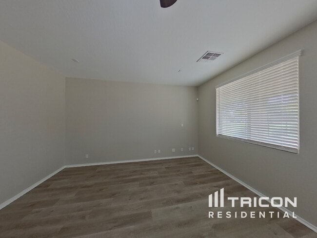 Building Photo - 42437 W Corvalis Ln