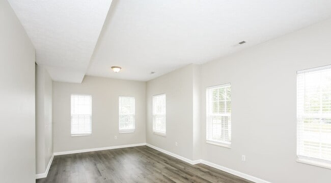 Building Photo - 1851 Smith Dr