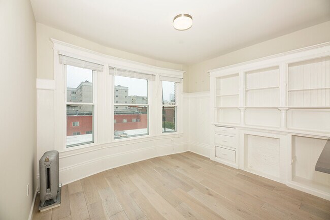 Foto del edificio - 1424 Polk St