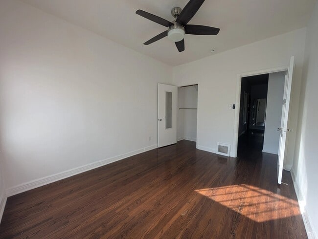 Foto del edificio - 626 Cochran Ave