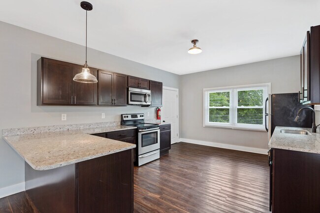 Plenty of cabinets and counters - 217 E State St
