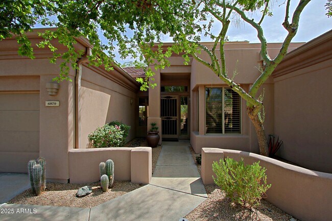 Building Photo - 6879 E Amber Sun Dr