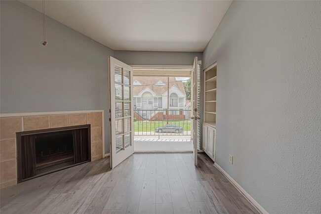 Building Photo - 14600 Fonmeadow Dr