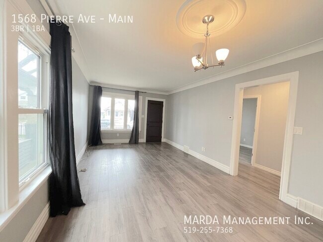 Photo du bâtiment - CHARMING 3 BED 1 BATH IN WALKERVILLE + HYDRO!